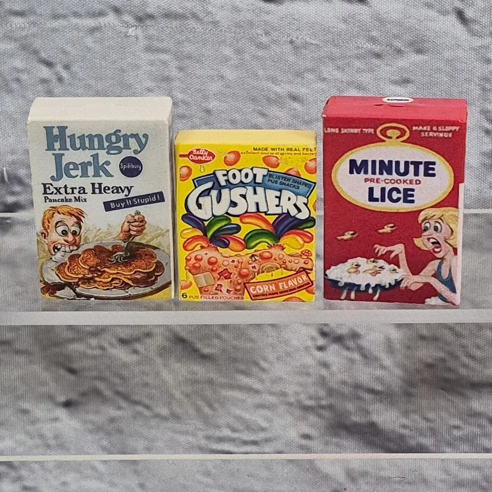 TOPPS Wacky Packages 3D minis Hungry Jerk Lice Cakes Dead Bull Spittles Lot 13